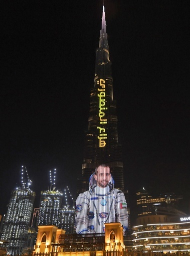 アラブ人初のISS滞在クルーに、ソユーズで打ち上げ成功