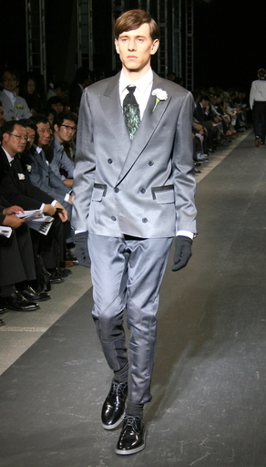 ランバン、都内で08/09年秋冬メンズコレクションを披露