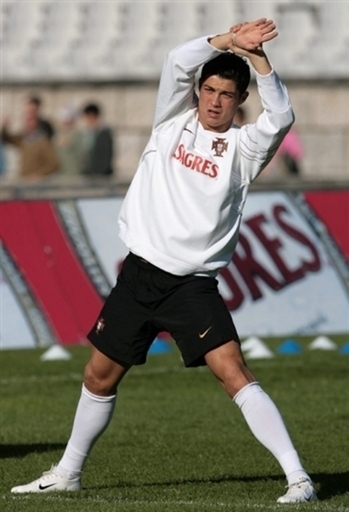 ＜サッカー 欧州選手権2008・予選＞クリスティアーノ・ロナウド セルビア戦を欠場か - ポルトガル