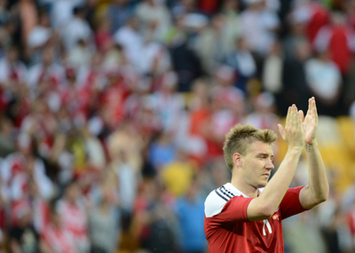 ベントナーの罰金を企業が肩代わり