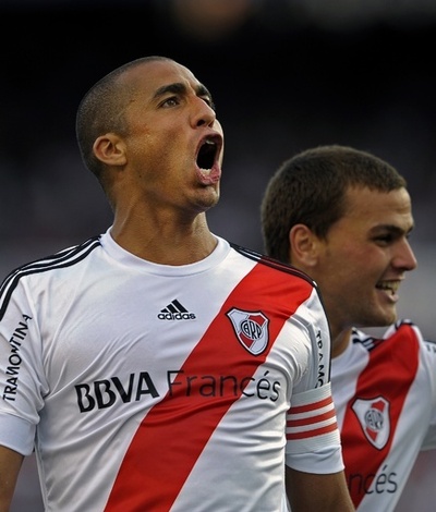 トレゼゲがニューウェルス・オールドボーイズに移籍