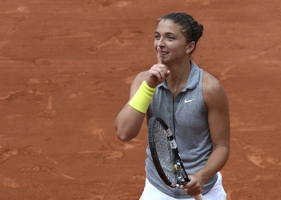 エラーニがヤンコビッチ破り8強入り、全仏オープン