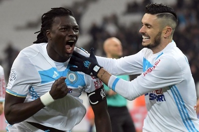 エヴラ加入のマルセイユ、ゴミスのハットで快勝