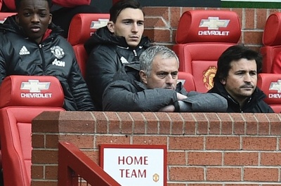 モウリーニョ監督がWBAの守備的戦術を批判、マンUは本拠地で手痛いドロー