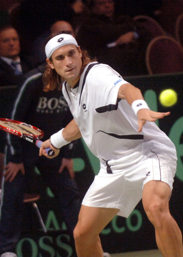 ＜男子テニス 07デビスカップ＞フェレール ボーリに勝利しスペインが1勝1敗のタイに戻す - スイス