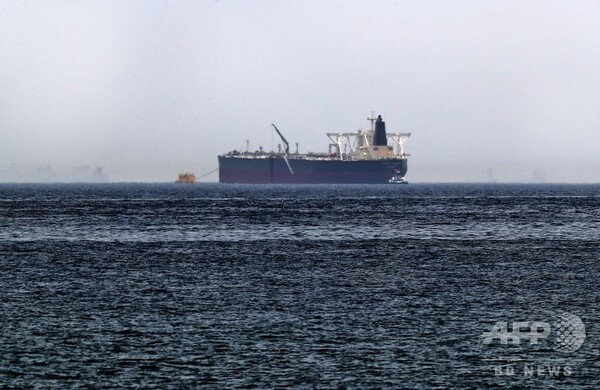 サウジ石油タンカー2隻、UAE沖で「破壊行為」受け損傷