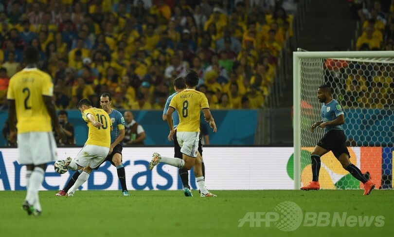 ロドリゲスが活躍みせたコロンビア、スアレス不在のウルグアイ撃破