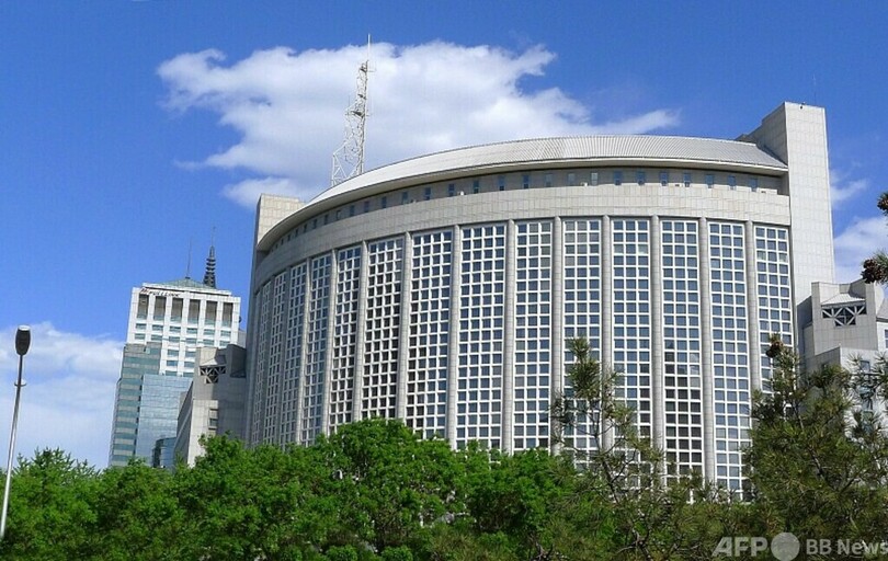 中国 外国人向け渡航ビザの受理・発給 15日から再開へ