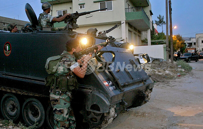 レバノン政府軍がイスラム教武装勢力を急襲、17人以上死亡