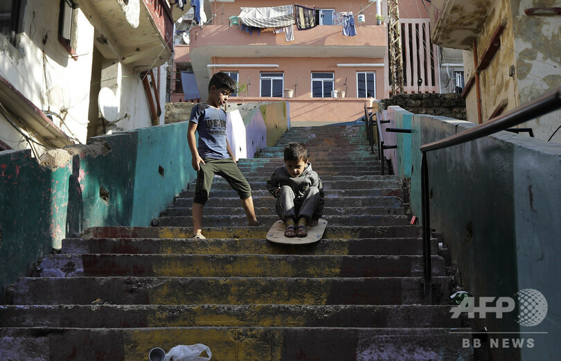 レバノン経済危機、年内に子ども餓死の恐れ 約90万人必需品買えず