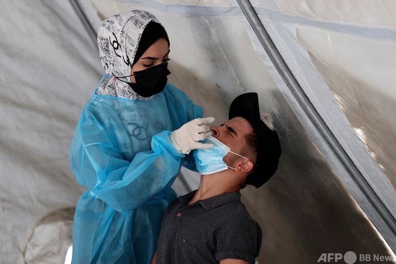  ワクチン未接種の公務員、コロナ病欠は無給に ガザ地区