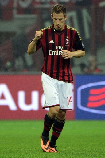 img_37fcc4cd2f33469e6ce15f438a