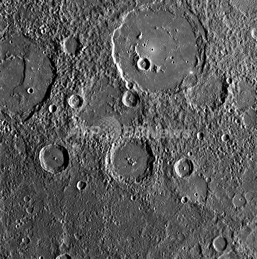 水星は活動的な惑星だった、水星探査機メッセンジャーの観測データで新事実判明 写真3枚 国際ニュース：AFPBB News