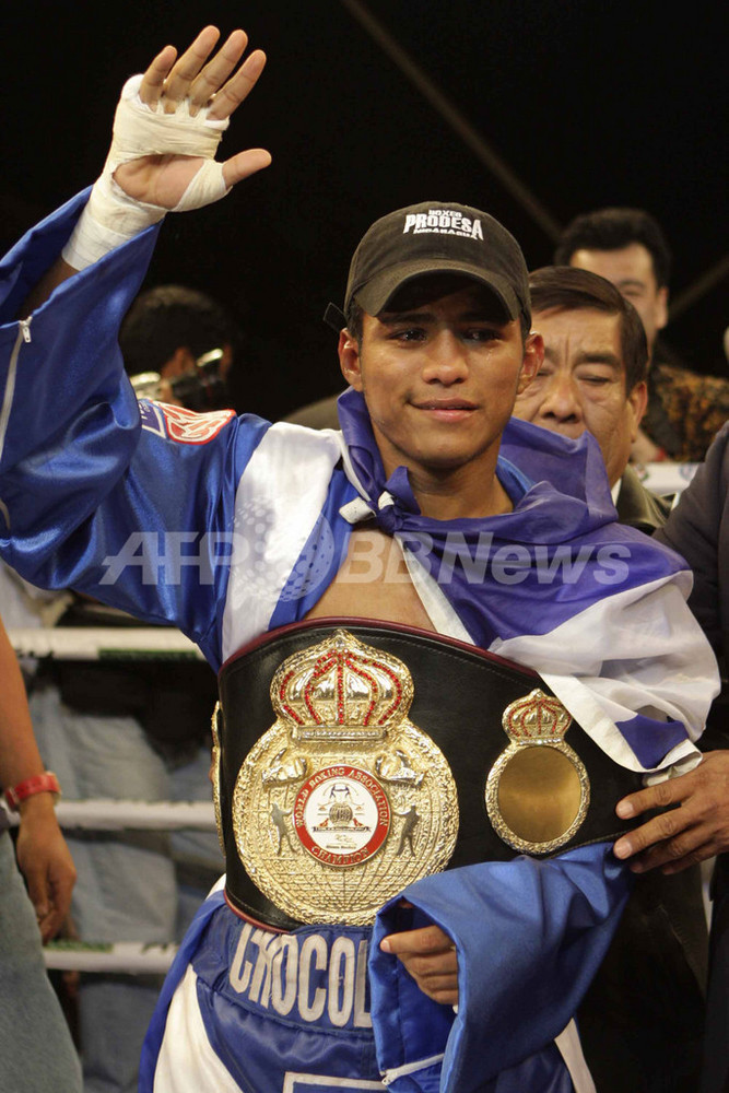 ローマン・ゴンサレス ロサスに判定勝ち 写真3枚 国際ニュース:AFPBB News
