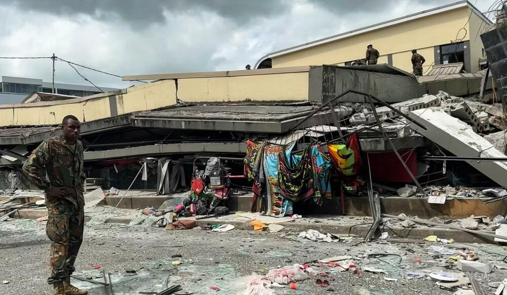 Serene Soccer Star's Wife And 2 Kids Found Dead After 72-hour Search Amid Earthquakes In Venezuela Moment in HD Serene Soccer Star's Wife And 2 Kids Found Dead After 72-hour Search Amid Earthquakes In Venezuela Moment in HD