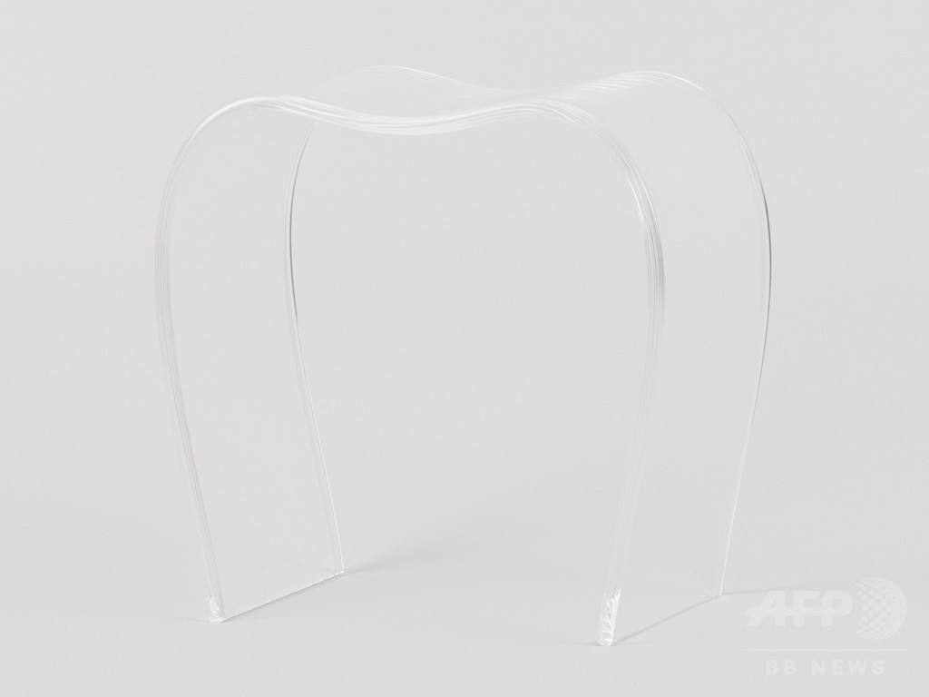 【写真特集】「トランスペアレンシー」”透明家具”の世界