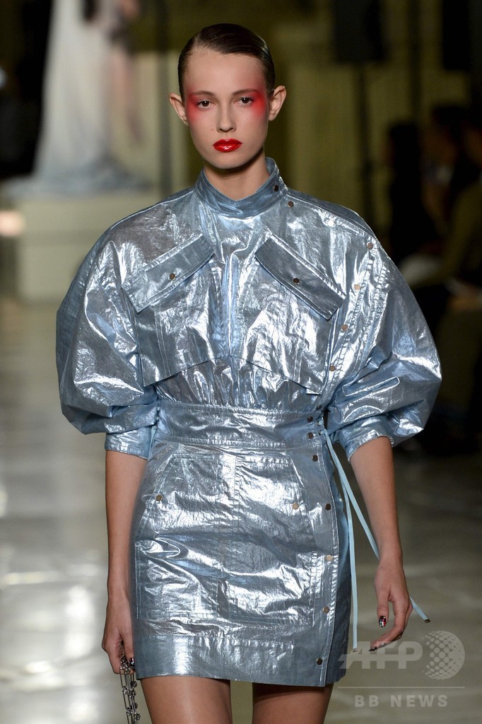 「ケンゾー」17年春夏