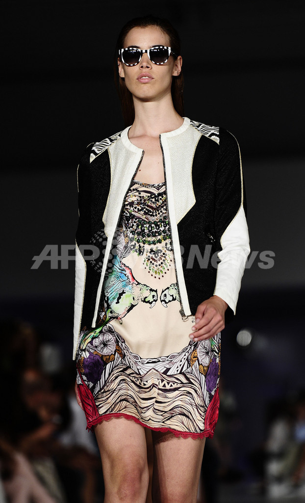 ＜14年春夏 080 バルセロナ＞「クスト バルセロナ」新作を発表