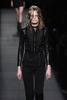 米ニューヨーク市内で発表された「アレキサンダー ワン（Alexander Wang）」15/16年秋冬コレクション（2015年2月14日撮影）。(c)AFP/Getty Images/Neilson Barnard