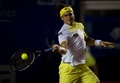 テニス、アビエルト・メヒカーノ・テルセル（Abierto Mexicano TELCEL 2013）は26日、メキシコのアカプルコ（Acapulco）で男子シングルス1回戦が行われ、大会第1シードのダビド・フェレール（David Ferrer、スペイン）は6-0、6-3でクロアチアのアントニオ・ベイッチ（Antonio Veic）を退け、2回戦に駒を進めた。

リターンを打つダビド・フェレール（2012年2月26日撮影）。(c)AFP/Yuri CORTEZ
