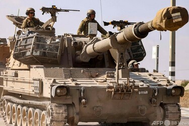 イスラエル軍、「ガザ市中心部」に到達 国防相 写真6枚 国際ニュース