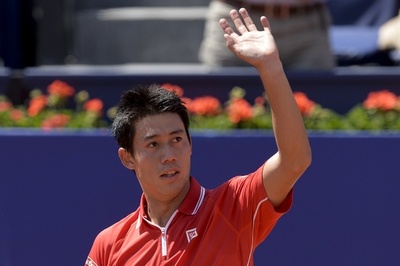 錦織、ストレートでヒラルド下し8強 バルセロナ・オープン