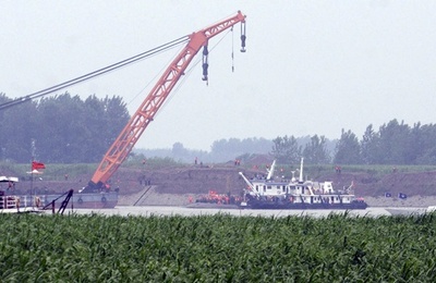 客船転覆で過熱する中国政府のプロパガンダ