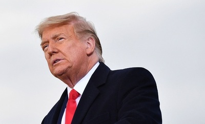 トランプ氏の起訴状公表 機密文書めぐる37件の罪