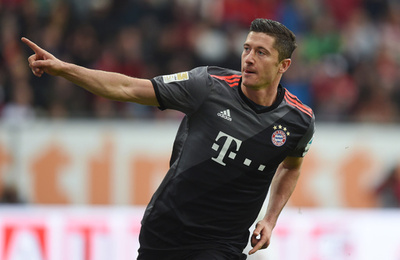 レワンドフスキとロッベンが躍動、バイエルンがアウクスブルクに勝利