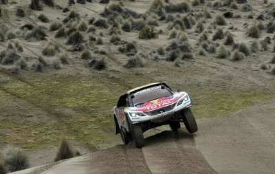 短縮開催の第7ステージはペテランセルが制す、ダカールラリー