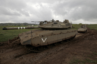 イスラエル軍の退役済み戦車が盗難、廃品置き場で発見