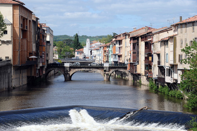 仏大学ISIS、カナダ税関とトラブルに 過激派との関係疑われ