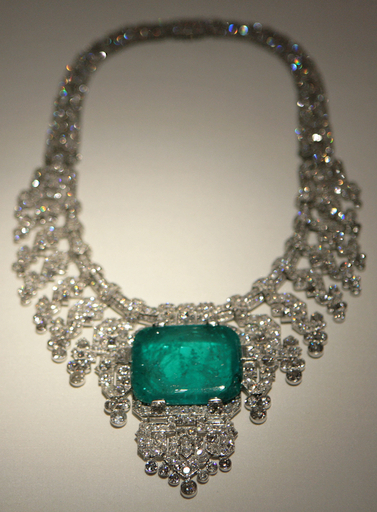 カルースト・グルベンキアン美術館でカルティエ・コレクション展開催 - ポルトガル