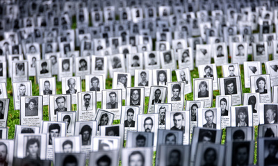 【今日の1枚】3176人の死亡記事