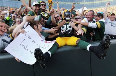 パッカーズ、シーホークスとの開幕戦を制す