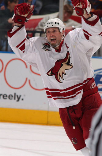 ＜06-07NHL＞コヨーテス 3点差からの逆転勝利で5連勝を飾る - 米国