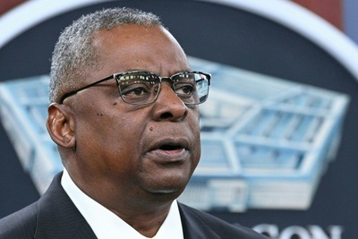 米中国防相、カンボジアで会談 「生産的」と評価