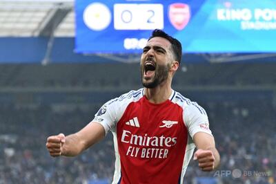 アーセナル白星 マンCは新戦力のハットで大勝