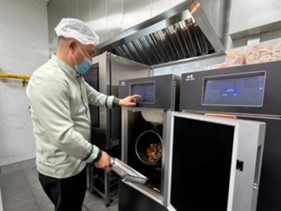 北京で多くの地域向け食堂に調理ロボット導入