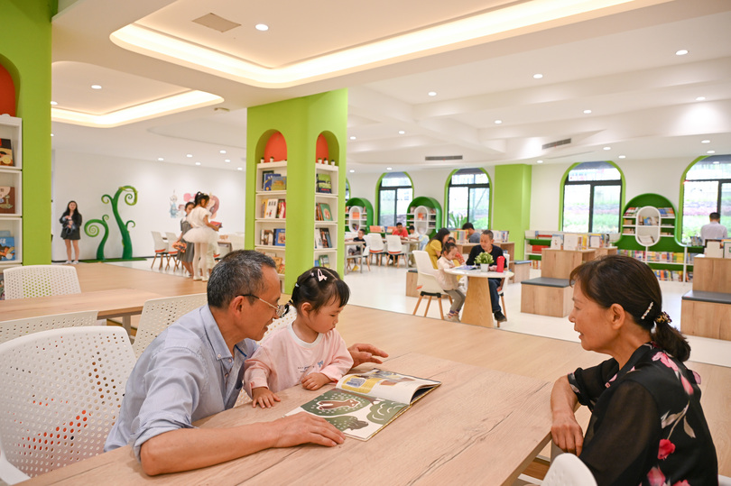 学校図書館を一般開放　中国重慶市