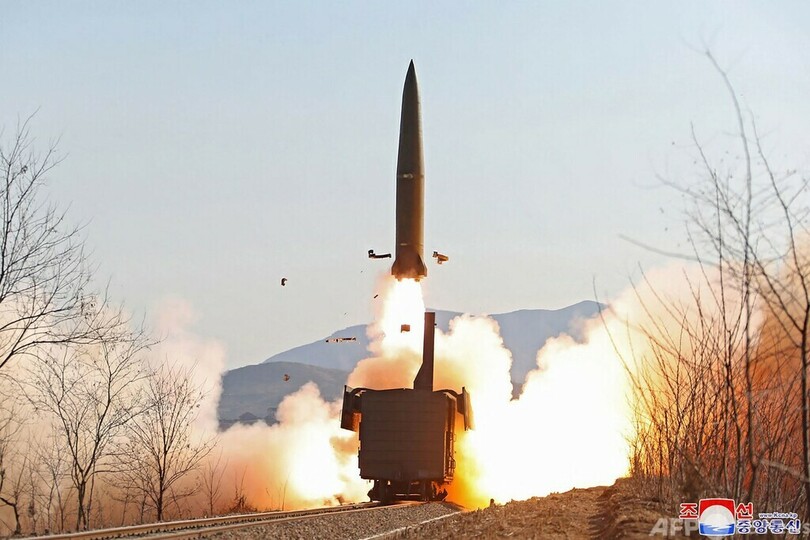 北朝鮮、14日の発射は「鉄道発射型ミサイル」