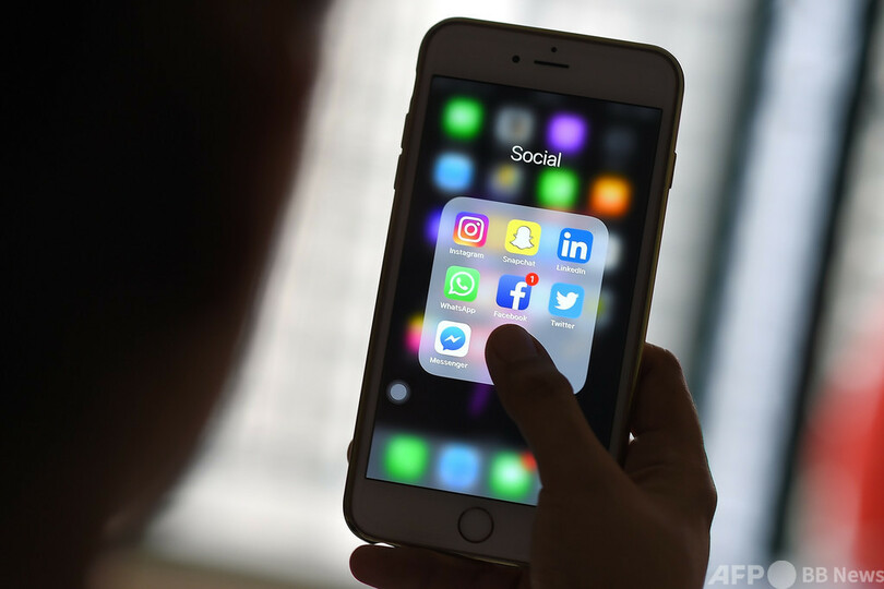 韓国の人気チャットボット、憎悪表現でサービス停止