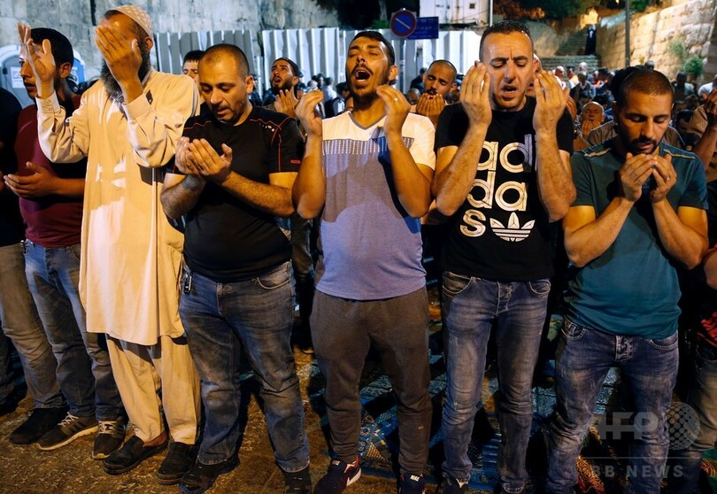 旧市街の金曜礼拝、50歳未満の男性を立ち入り禁止に イスラエル