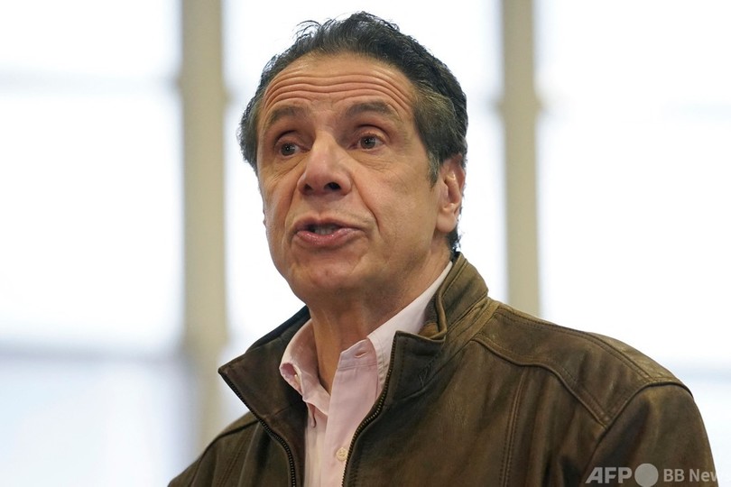 クオモ州知事、辞任を否定 女性3人がセクハラ告発