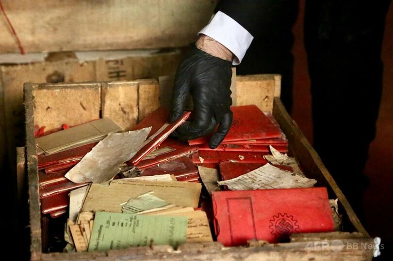 アルゼンチン最高裁の地下に保管されていた箱から発見されたナチス・ドイツの関連文書（2025年5月11日提供）。（c）ARGENTINA&apos;S SUPREME COURT OF JUSTICE/AFP