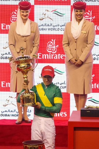ウシュバテソーロがドバイWC優勝、日本馬3勝 ドバイ国際競走 写真11枚