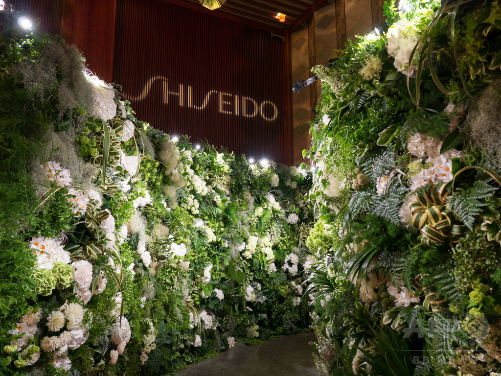 「SHISEIDO」新製品発売記念パーティ、福島リラらセレブが出席