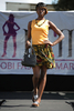ケニアの首都ナイロビ（Nairobi）で開催された「ナイロビ・ファッション・マーケット（Nairobi Fashion Market）」で発表されたデザイナーのZaranuによる新作コレクション（2011年3月5日撮影）。（c）AFP/SIMON MAINA