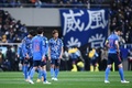2022年サッカーW杯カタール大会アジア最終予選グループB、日本対ベトナム。試合を終えた日本の選手（2022年3月29日撮影）。(c)Charly TRIBALLEAU / AFP