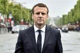 マクロン氏、再選出馬を表明 フランス大統領選